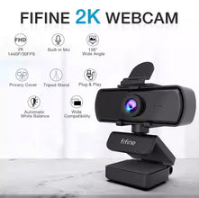 Dolphin Tracker 1440p Full HD PC webcam with built-in microphone and adjustable tripod for clear video calls and streaming.