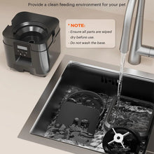 Techsconnect automatic pet feeder for cats and dogs, with timed and quantitative food dispensing, featuring a bowl for easy feeding.